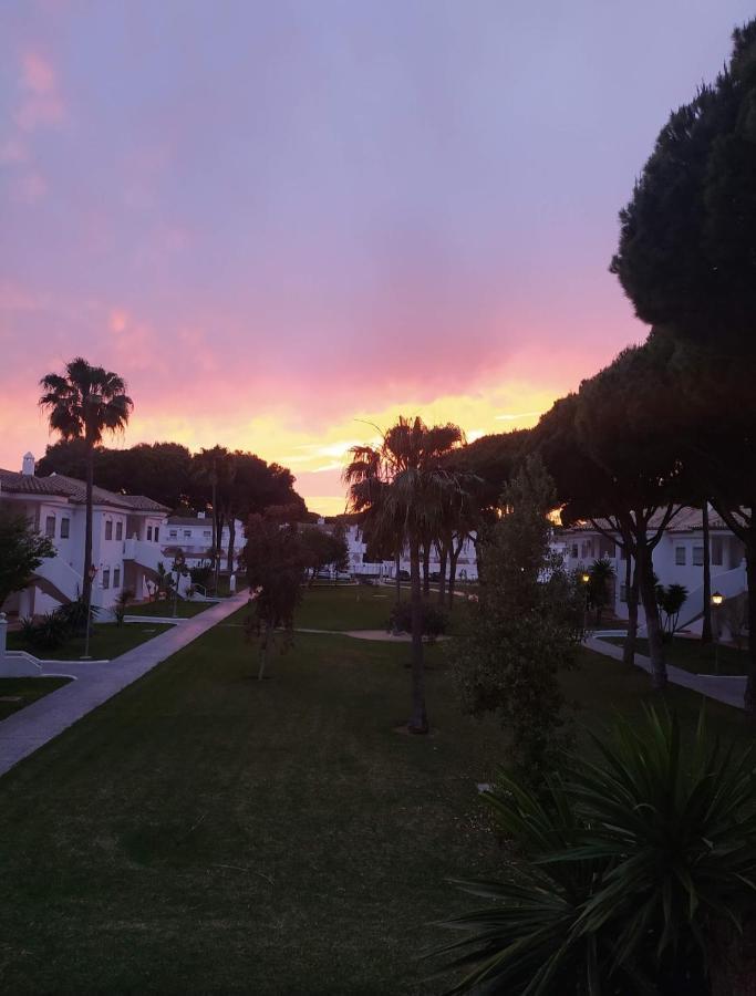 Apartamento Pinares Del Atlantico Chiclana de la Frontera Eksteriør billede
