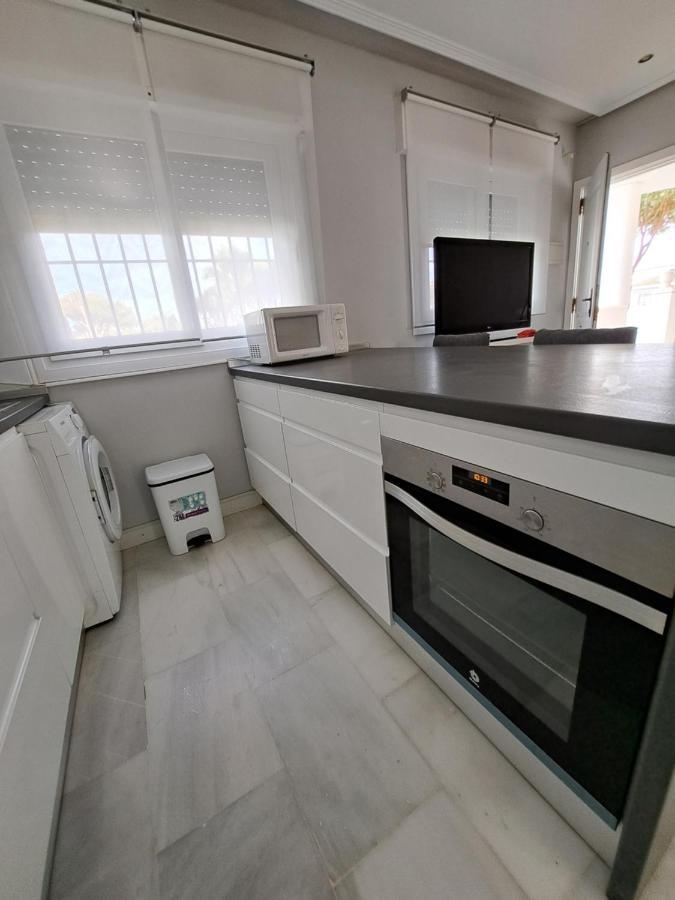 Apartamento Pinares Del Atlantico Chiclana de la Frontera Eksteriør billede