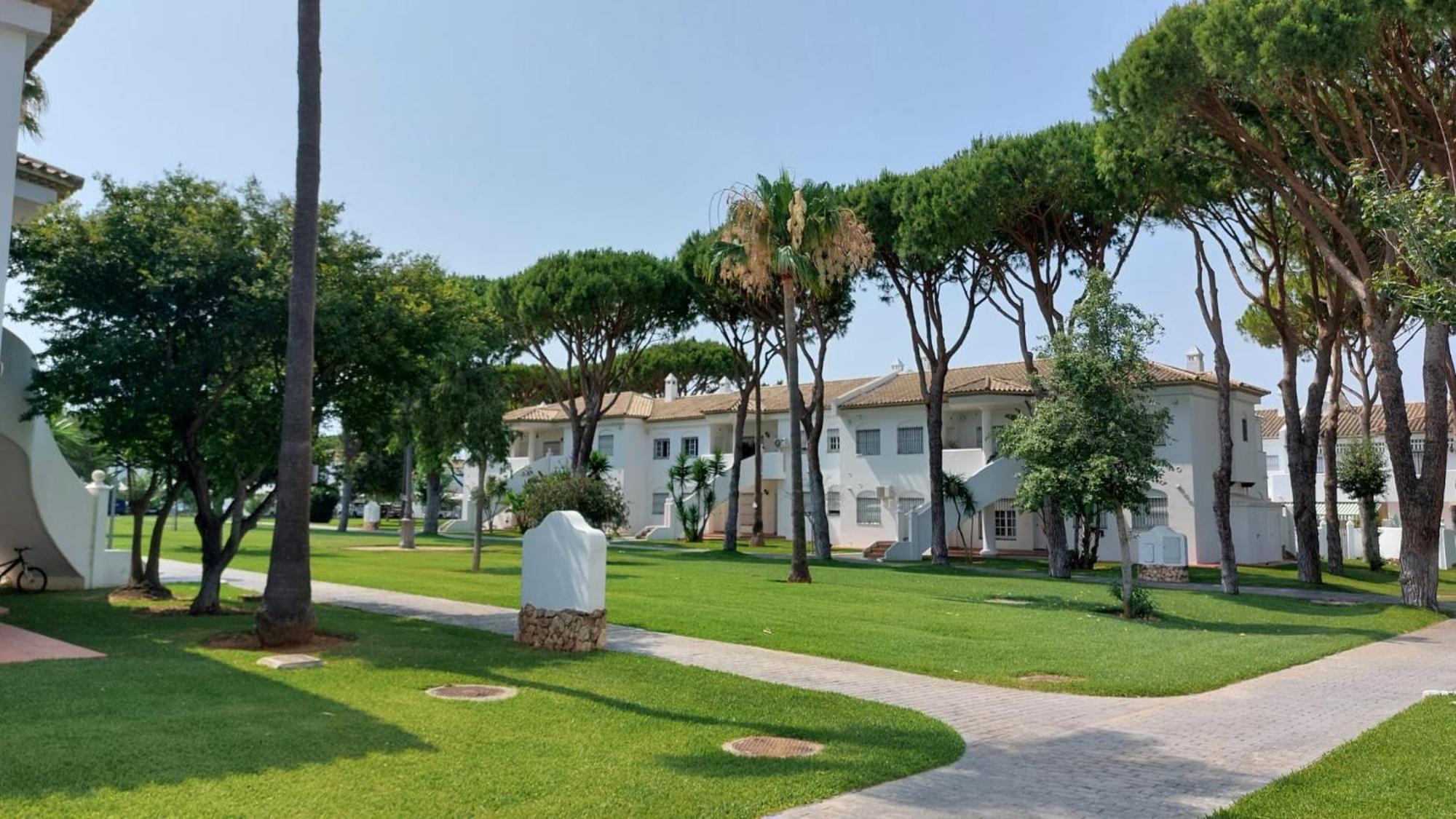 Apartamento Pinares Del Atlantico Chiclana de la Frontera Eksteriør billede